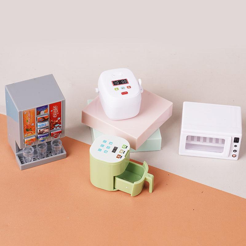 Commercial Kitchen Appliance - Dollhouse Miniature Kitchen Appliance Kit Simulated